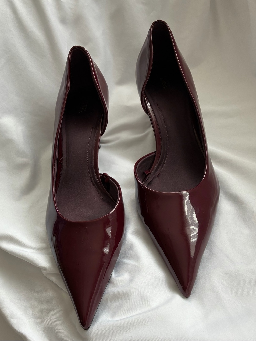 Zara Patent Pointed-Toe Pumps in Burgundy